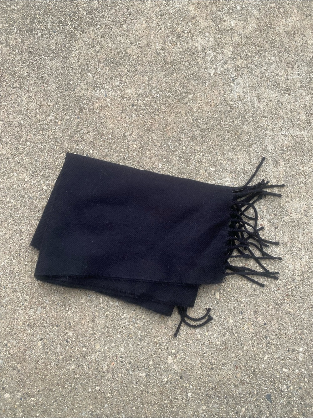 D&Y Black Fringe Wool-Blend Scarf